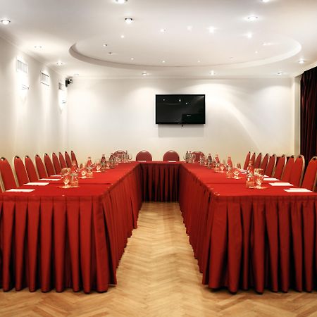 Ani Plaza Hotel Yerevan Ngoại thất bức ảnh
