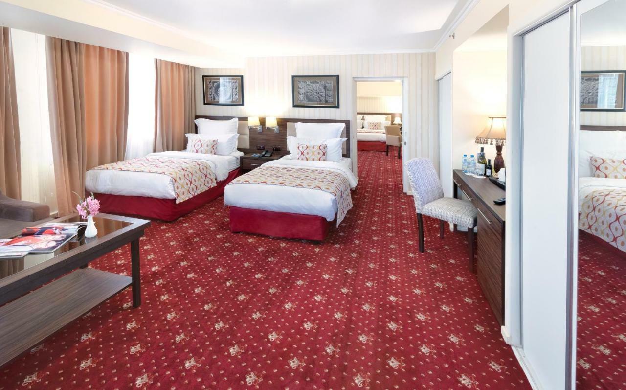 Ani Plaza Hotel Yerevan Ngoại thất bức ảnh